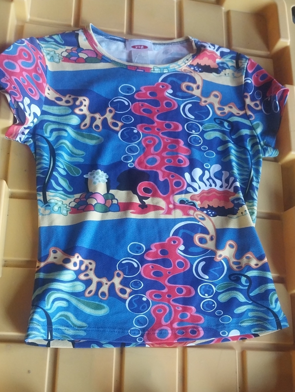 Vibrant Underwater Print Stretch Tee